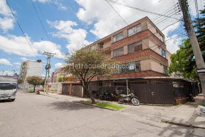Apartamento de 4 alcobas en venta en San Luis, Bogotá, 120 m² · foto 16 de 17
