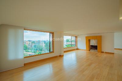 Apartamento de 3 alcobas en arriendo en Chico, Bogotá, 270 m² · foto 15 de 20