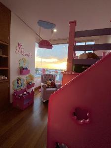 Apartamento de 3 alcobas en venta en La Cabrera, Bogotá, 241 m² · foto 11 de 18