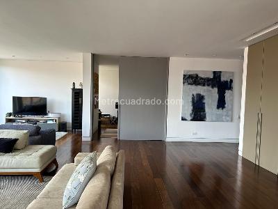 Apartamento de 4 alcobas en venta en Calle 95 8 32, Bogotá, 330 m² · foto 5 de 18