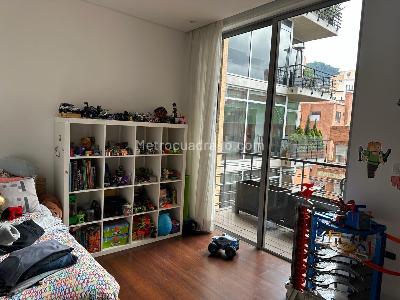 Apartamento de 4 alcobas en venta en Calle 95 8 32, Bogotá, 330 m² · foto 13 de 18