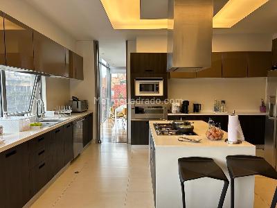 Apartamento de 4 alcobas en venta en Calle 95 8 32, Bogotá, 330 m² · foto 14 de 18