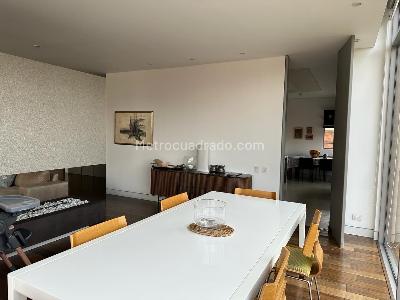 Apartamento de 4 alcobas en venta en Calle 95 8 32, Bogotá, 330 m² · foto 16 de 18