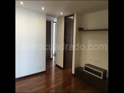 Apartamento de 4 alcobas en venta en Altos De Cabrera, Bogotá, 350 m² · foto 13 de 18