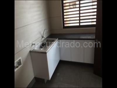 Apartamento de 4 alcobas en venta en Altos De Cabrera, Bogotá, 350 m² · foto 15 de 18