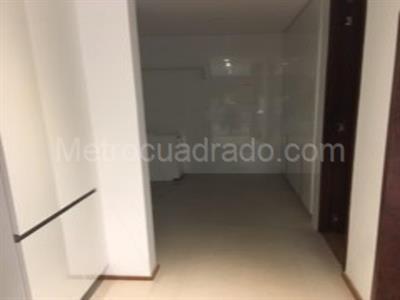 Apartamento de 4 alcobas en venta en Altos De Cabrera, Bogotá, 350 m² · foto 3 de 18