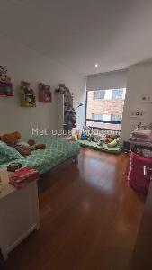 Apartamento de 3 alcobas en venta en La Cabrera, Bogotá, 181 m² · foto 8 de 17