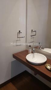 Apartamento de 3 alcobas en venta en La Cabrera, Bogotá, 181 m² · foto 10 de 17