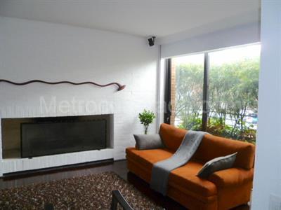 Apartamento de 2 alcobas en venta en La Cabrera, Bogotá, 300 m² · foto 5 de 20