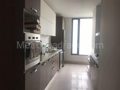 Apartamento de 3 alcobas en venta en Chico Reservado, Bogotá, 152 m² · foto 10 de 14