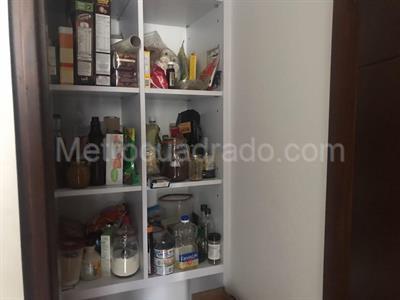 Apartamento de 3 alcobas en venta en Chico Reservado, Bogotá, 152 m² · foto 13 de 14