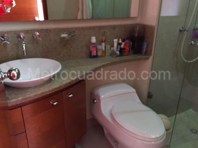 Apartamento de 3 alcobas en venta en Chico Reservado, Bogotá, 168 m² · foto 15 de 15