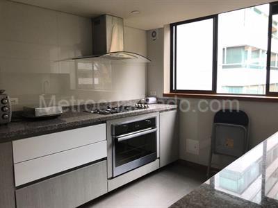 Apartamento de 4 alcobas en venta en La Cabrera, Bogotá, 262 m² · foto 4 de 13