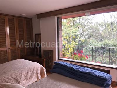 Apartamento de 4 alcobas en venta en La Cabrera, Bogotá, 262 m² · foto 11 de 13