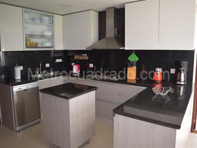 Casa de 4 alcobas en venta en San Simon Guaymaral, Bogotá, 340 m² · foto 15 de 17