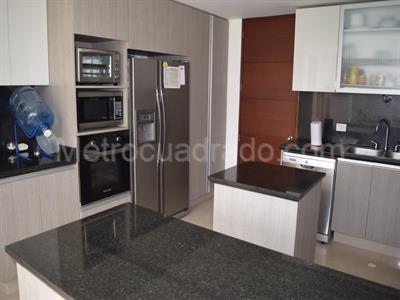 Casa de 4 alcobas en venta en San Simon Guaymaral, Bogotá, 340 m² · foto 16 de 17