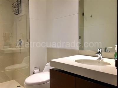 Apartamento de 3 alcobas en venta en Chico Reservado, Bogotá, 142 m² · foto 11 de 17