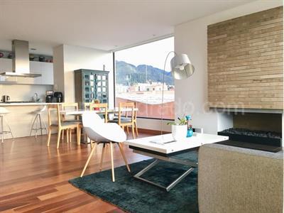 Apartamento de 3 alcobas en venta en Chico Reservado, Bogotá, 142 m² · foto 3 de 17