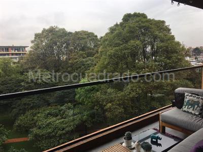 Apartamento de 3 alcobas en venta en Chico Virrey, Bogotá, 275 m² · foto 2 de 8