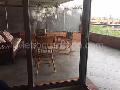 Apartamento de 3 alcobas en venta en La Cabrera, Bogotá, 270 m² · foto 5 de 5