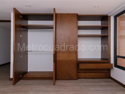 Apartamento de 3 alcobas en venta en Altos De Cabrera, Bogotá, 163 m² · foto 10 de 12