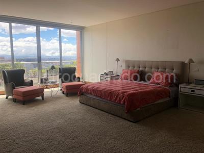 Apartamento de 4 alcobas en venta en Rosales Bella Vista, Bogotá, 360 m² · foto 2 de 17