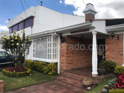Casa de 3 alcobas en venta en Niza Norte, Bogotá, 260 m² · foto 15 de 15