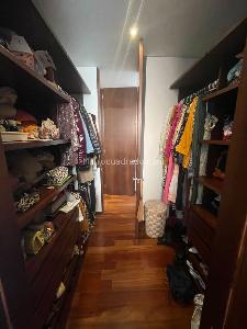 Apartamento de 3 alcobas en venta en Chico Museo, Bogotá, 147 m² · foto 5 de 11