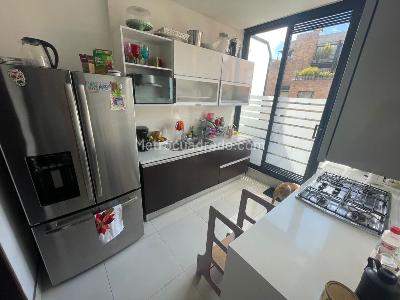 Apartamento de 3 alcobas en venta en Chico Museo, Bogotá, 147 m² · foto 8 de 11