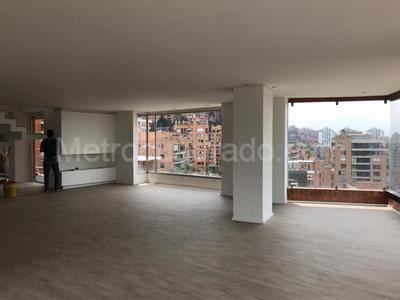 Apartamento en venta en Altos Del Refugio, Bogotá · foto 6 de 20