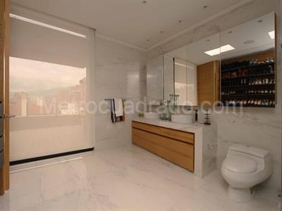 Apartamento de 3 alcobas en venta en La Cabrera, Bogotá, 270 m² · foto 7 de 19