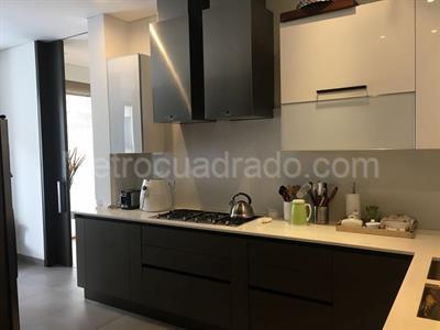 Apartamento de 3 alcobas en venta en La Cabrera, Bogotá, 231 m² · foto 8 de 15