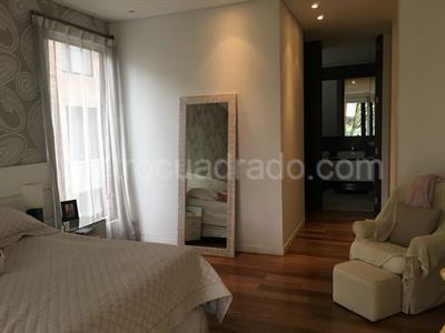 Apartamento de 3 alcobas en venta en La Cabrera, Bogotá, 231 m² · foto 9 de 15