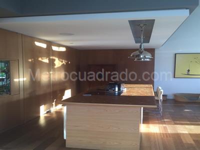 Apartamento de 3 alcobas en arriendo en Chico Reservado, Bogotá, 280 m² · foto 10 de 15