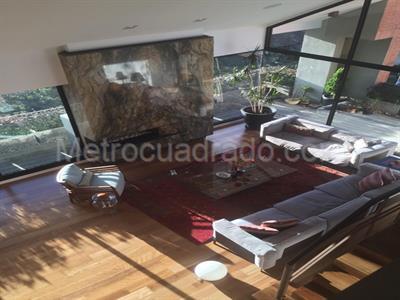 Apartamento de 3 alcobas en arriendo en Chico Reservado, Bogotá, 280 m² · foto 11 de 15