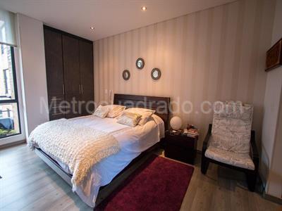 Apartaestudio en venta en Chico Navarra, Bogotá, 58 m² · foto 5 de 17