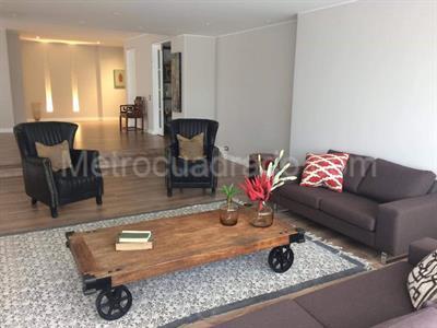 Apartamento de 3 alcobas en venta en Rosales Bella Vista, Bogotá, 316 m² · foto 4 de 10