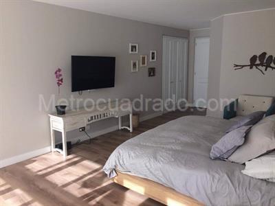 Apartamento de 3 alcobas en venta en Rosales Bella Vista, Bogotá, 316 m² · foto 9 de 10