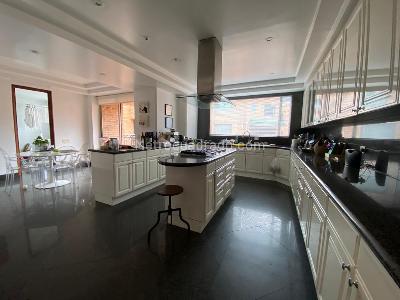 Apartamento de 4 alcobas en venta en La Cabrera Reservado, Bogotá, 477 m² · foto 15 de 20