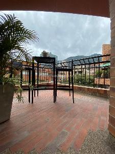 Apartamento de 4 alcobas en venta en La Cabrera Reservado, Bogotá, 477 m² · foto 18 de 20