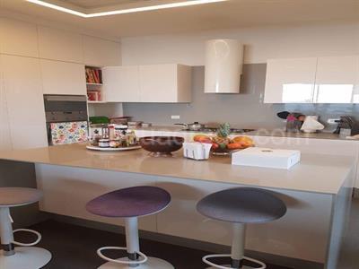 Apartamento de 3 alcobas en venta en Rosales Refugio, Bogotá, 256 m² · foto 5 de 13
