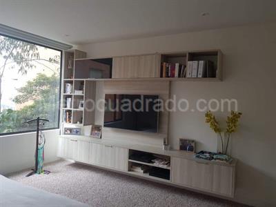 Apartamento de 3 alcobas en venta en Rosales Refugio, Bogotá, 256 m² · foto 7 de 13