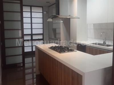 Apartamento de 3 alcobas en venta en Chico Nogal, Bogotá, 180 m² · foto 13 de 13