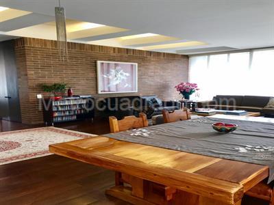 Apartamento de 3 alcobas en venta en Rosales Bella Vista, Bogotá, 199 m² · foto 4 de 15