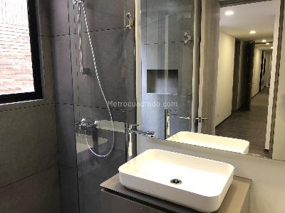 Apartamento en venta en Santa Barbara Central, Bogotá · foto 11 de 15