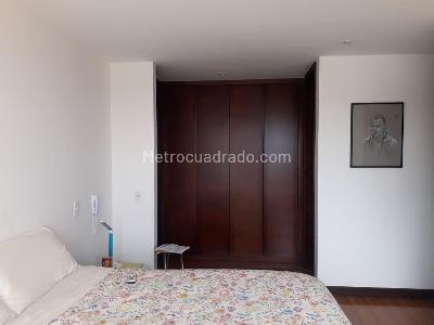 Apartamento de 3 alcobas en venta en Chico San Patricio, Bogotá, 119 m² · foto 3 de 11