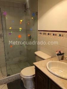 Apartamento de 4 alcobas en venta en Chico Norte, Bogotá, 326 m² · foto 12 de 17