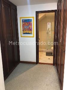 Apartamento de 4 alcobas en venta en Chico Norte, Bogotá, 326 m² · foto 13 de 17