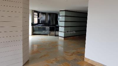 Apartamento de 3 alcobas en venta en Bosque Medina, Bogotá, 193 m² · foto 3 de 14