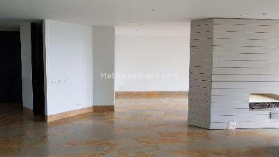 Apartamento de 3 alcobas en venta en Bosque Medina, Bogotá, 193 m² · foto 9 de 14